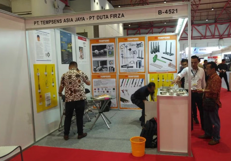 Discover International Oil and Gas Exploration, Production and Refining Exhibition : B2B Event Guide - 1