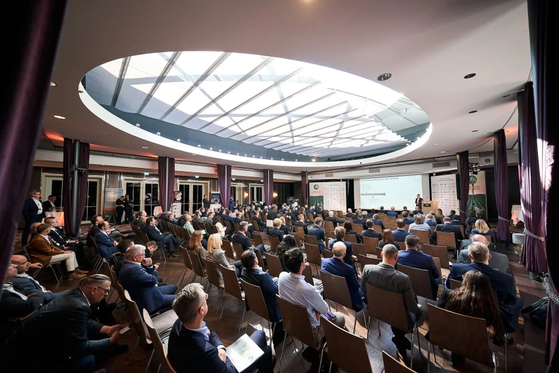 Unlock RAILWAY Supplier Summit : Must-Know B2B Event - 1