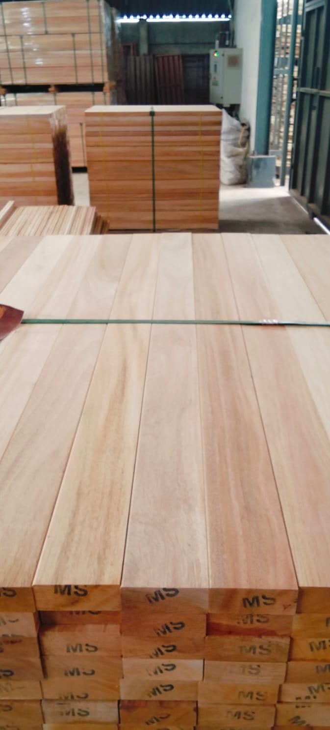 S4S Mahogany Processed Wood