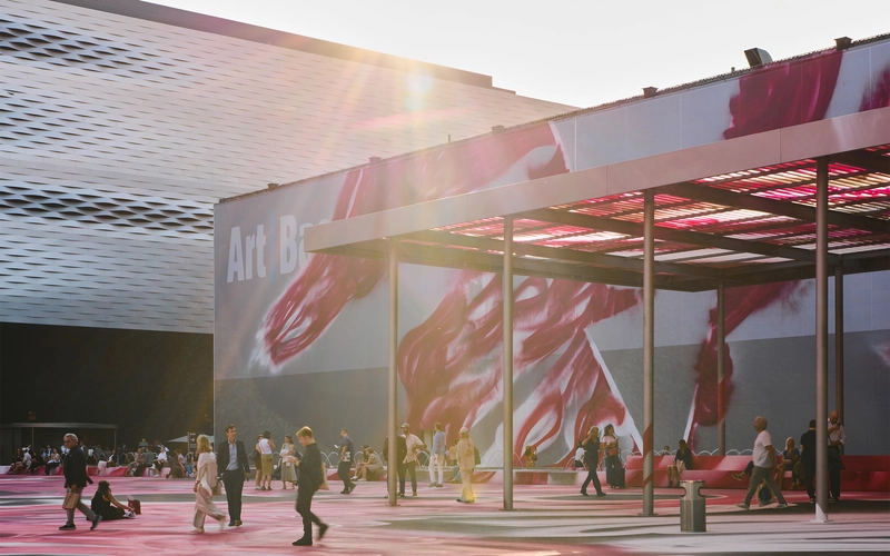 Art Basel Hong Kong Revealed: B2B Opportunity - 1