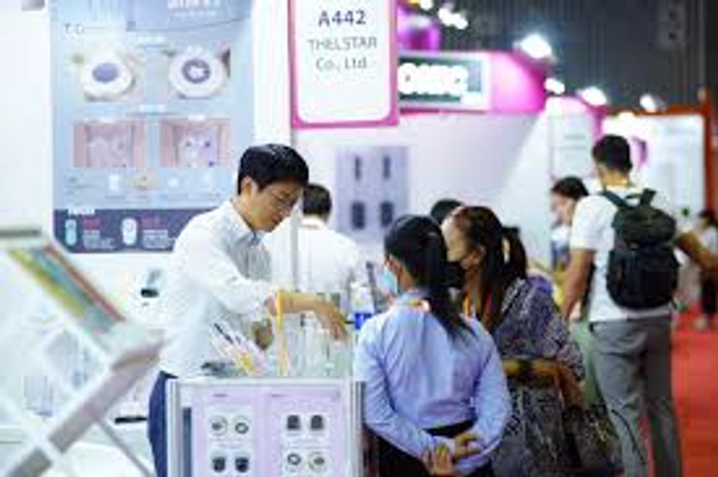 Discover VIETOFFICE: B2B Event Guide - 1