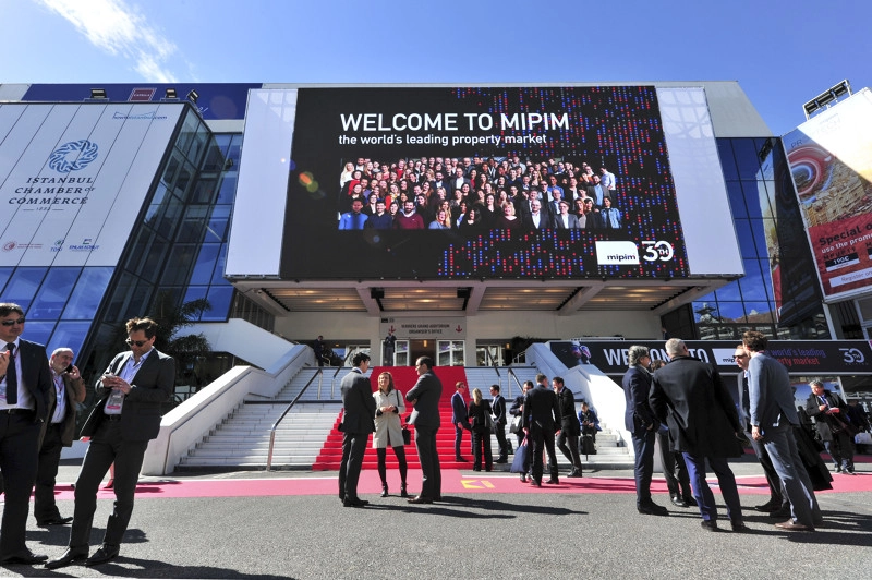 Why Attend MIPIM? B2B Intro - 1