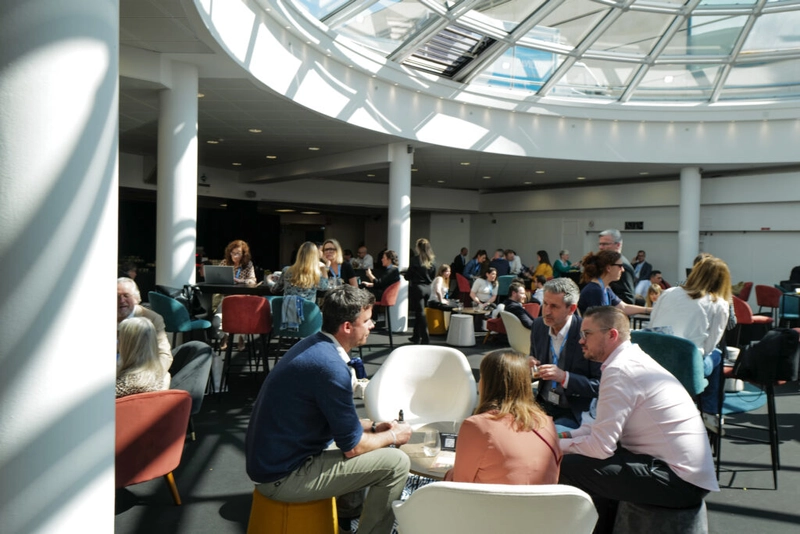 Inside Interior & Exterior Design Meetings: B2B Key Insights - 1