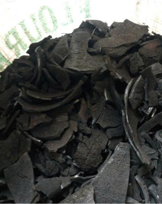 Premium Coconut Shell Charcoal Supplier from Vietnam Color Other Delivery Form Other Age > 1 Year - 3 Years Features No Preservatives