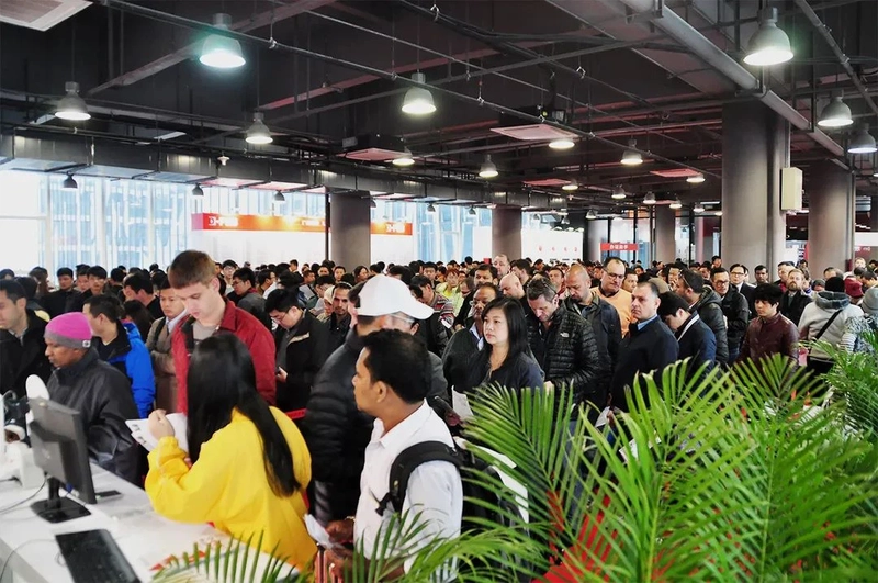 DPES Guangzhou International LED Exhibition Spotlight: B2B Essentials - 2