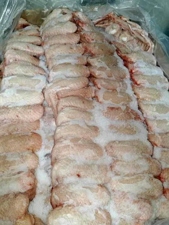Frozen Chicken Ph Level 5.8–6.2 Fat Content 5–10% Foreign Matter None Origin South Africa Protein Content 15–20% E Coli Level ≤ 10