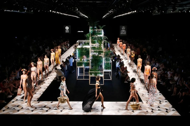 Unlock Mercedes-Benz Fashion Week Madrid : Must-Know B2B Event - 1