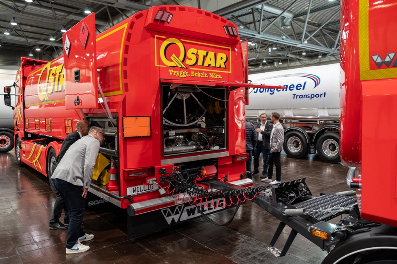 FUEL & GAS LOGISTICS Spotlight: B2B Essentials - 2