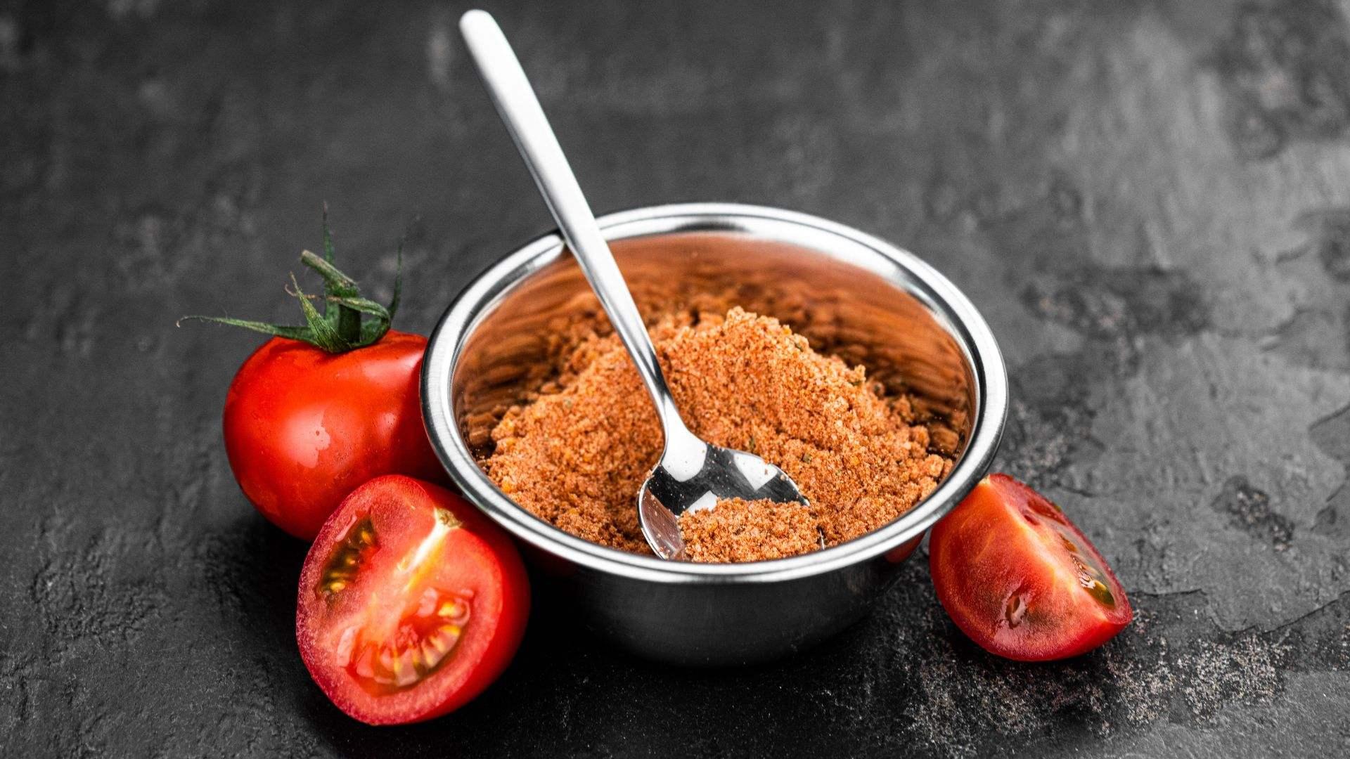 Industrial Grade Tomato Powder Wholesale Supply – 100% Natural Dehydrated Tomato Powder with Rich Taste, Intense Aroma, and Bright Red Appearance, Perfect for Food Manufacturing, Restaurant Use, Spice Blends, Instant Food Products, and Culinary Applications, Available in Bulk Packaging with Competitive Pricing and Reliable International Shipping Service