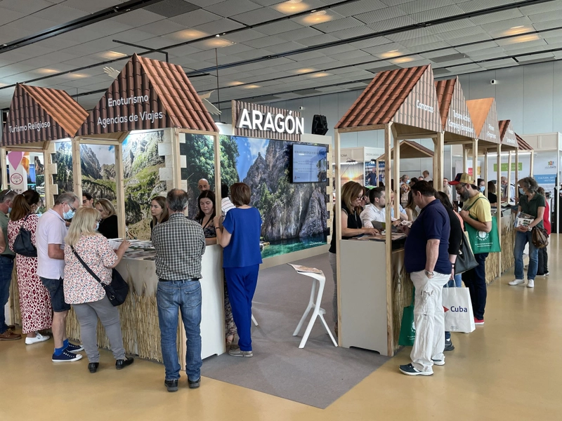 Discover Aratur: B2B Event Guide - 2