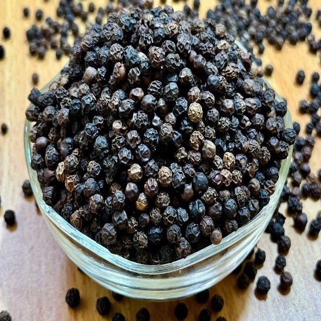 Natural Black Pepper Kernels For Delicious Seasoning Sauces Marinades Meat Dishes Gourmet Recipes And Food Processing