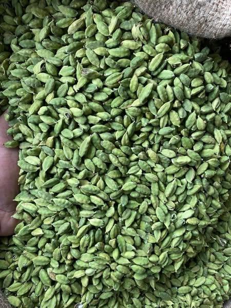 Whole Cardamom Pods