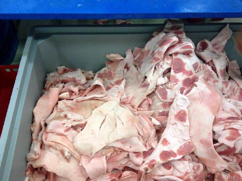 Frozen Pork Meat put cuts, pork parts, pork legs pork belly pork sausage For Sale +27739729209