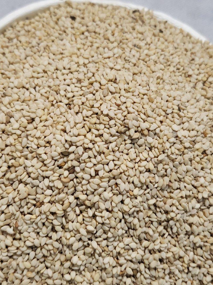 Red Sesame Seeds