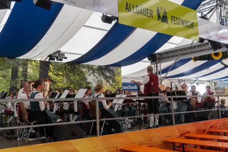 Inside Allgäu Festival Week: B2B Key Insights - 1