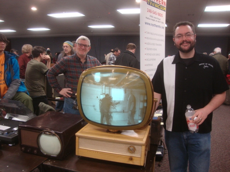 Unlock Vintage Electronics Expo: Must-Know B2B Event - 3