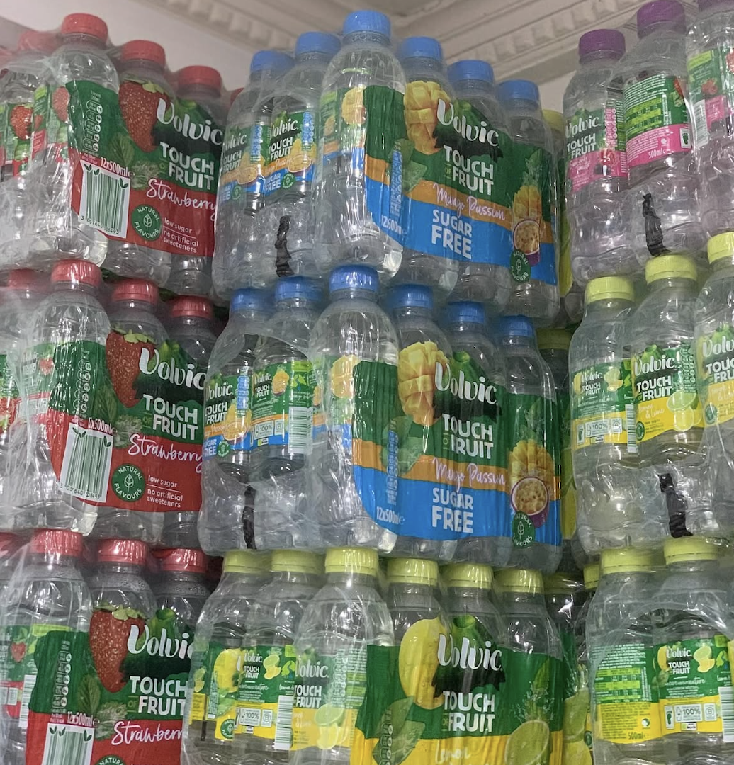 BUY VOLVIC TOUCH OF FRUIT 500ML×12 SUGAR-FREE FLAVORED WATER IN MANGO PASSION, STRAWBERRY & LIME LEMON VARIETIES