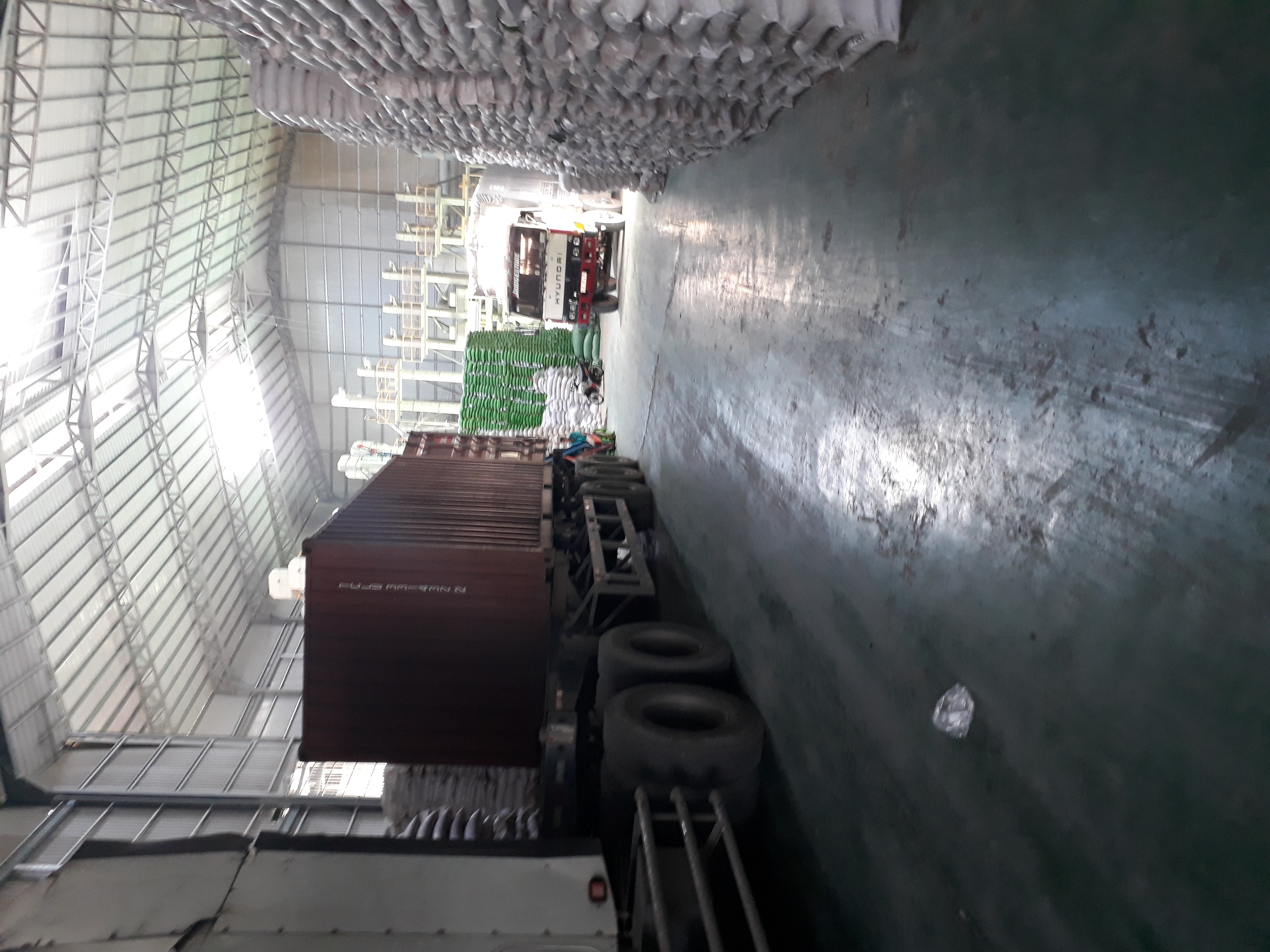 LONG GRAIN WHITE RICE 5% BROKEN, VIETNAMESE RICE FROM VIETNAM, GOOD QUALITY, REASONABLE PRICE, CROP 2023