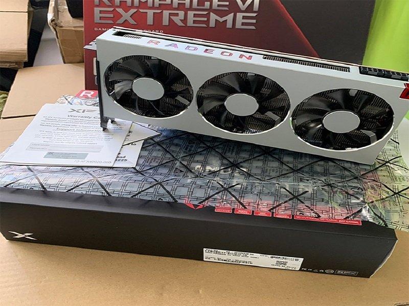 SAPPHIRE PULSE AMD Radeon RX 9070 XT Graphics Cards
