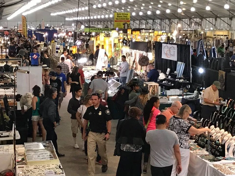 Inside Street Mineral, Fossil, Gem & Jewelry Show: B2B Key Insights - 1
