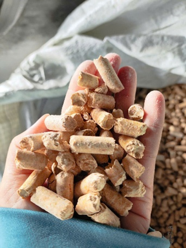 Compressed Biomass Wood Pellets for Industrial Boiler Fuel and Heating Systems Export Grade Quality