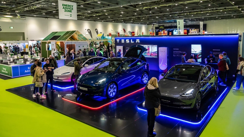 Discover Everything Electric London : B2B Event Guide - 1