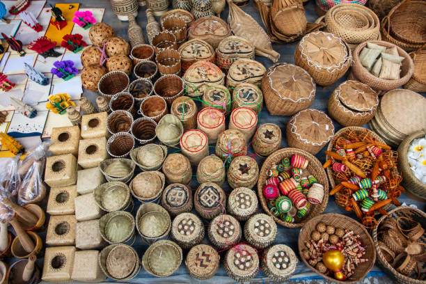 A Comprehensive Guide to Sourcing High-Quality Other Handicrafts Decorative: Top 3 Other Handicrafts Decorative Suppliers in Italy in August 2025