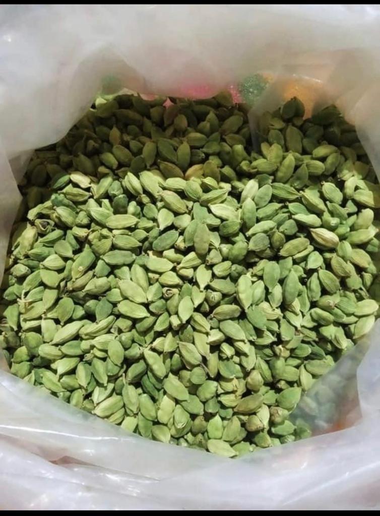 High Quality 100% Pure Natural 8mm Cardamom in 25/50kg PP Bags Direct From Worldwide Manufacturers for Agriculture Use