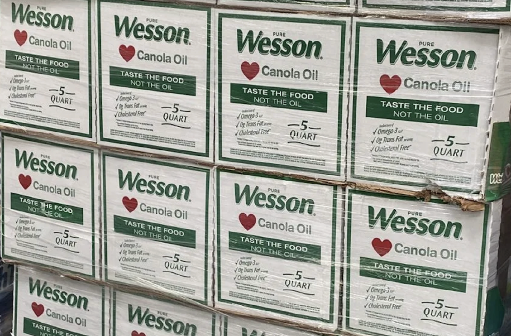 BEST COOKING CANOLA OIL 4.73L WESSON PURE OIL, BEST HEART CONSCIOUS 100% PURE CANOLA OIL ON SALE