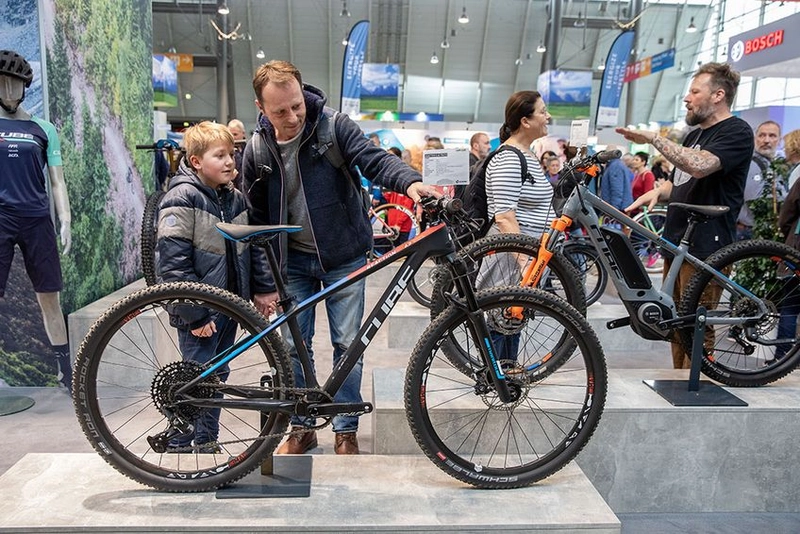 Discover Fahrrad- & WanderReisen: B2B Event Guide - 2