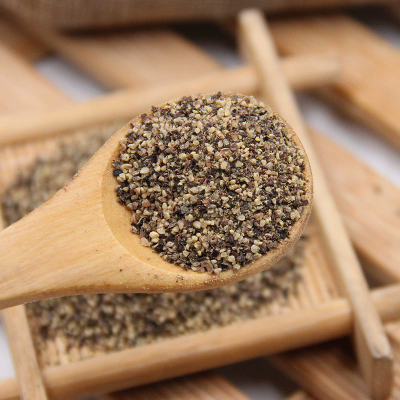 Premium Wholesale Black Pepper Seeds and Powder from Carefully Selected High-Quality Peppercorns, Naturally Processed for Maximum Freshness, Rich Aroma, Bold Flavor, and Superior Purity, Ideal for Food Processing, Seasoning, Culinary Applications, Retail Packaging, and Global Bulk Supply with Custom Packaging Options Available