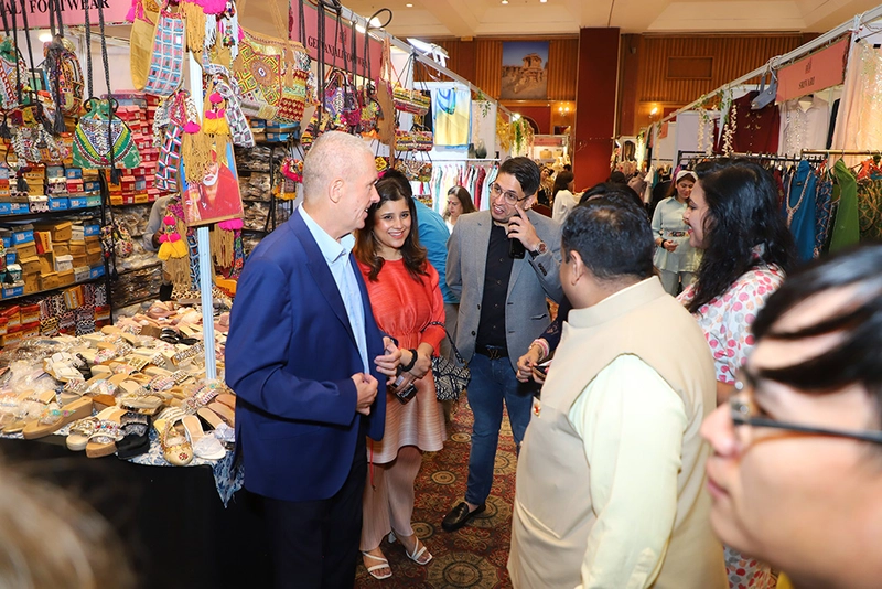 Discover Sutraa - The Indian Fashion Exhibition: B2B Event Guide - 1