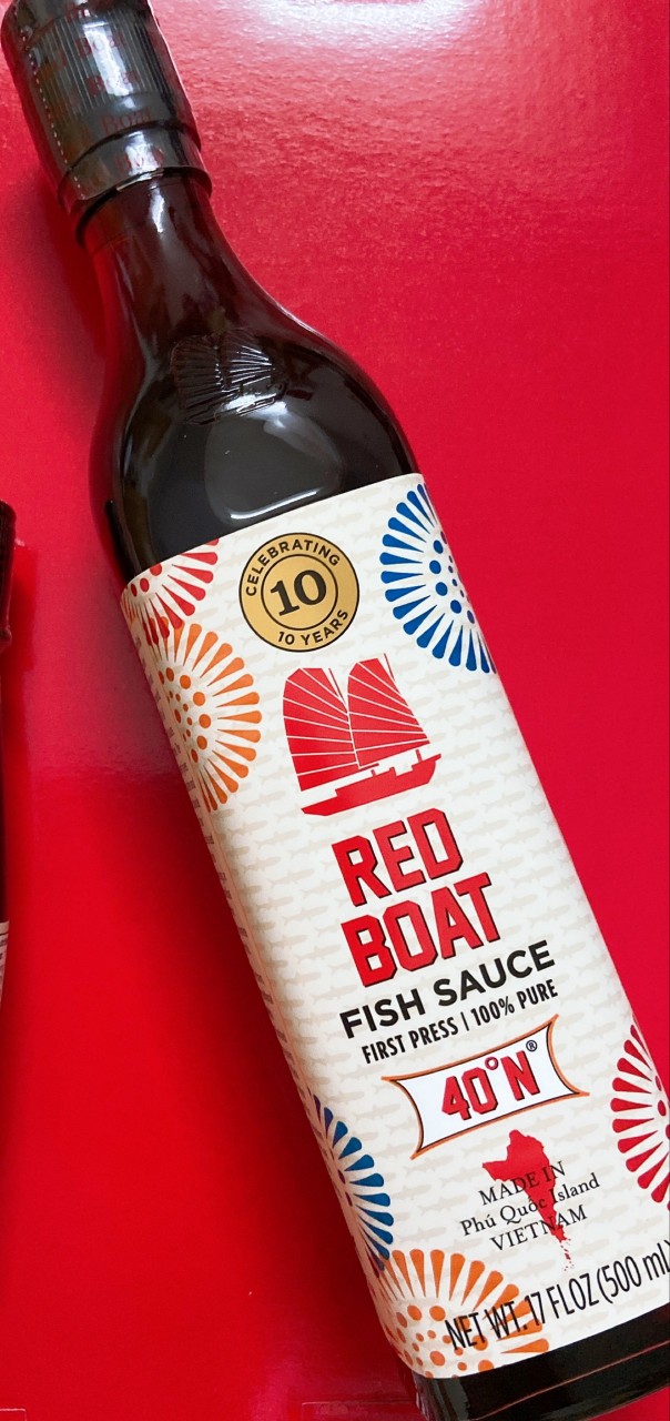 VIETNAM RED BOAT FISH SAUCE, VIETNAM ORIGIN, GOOD QUALITY (USED AS SPICES FOR FOOD IN ASIA, ,ETC.,)