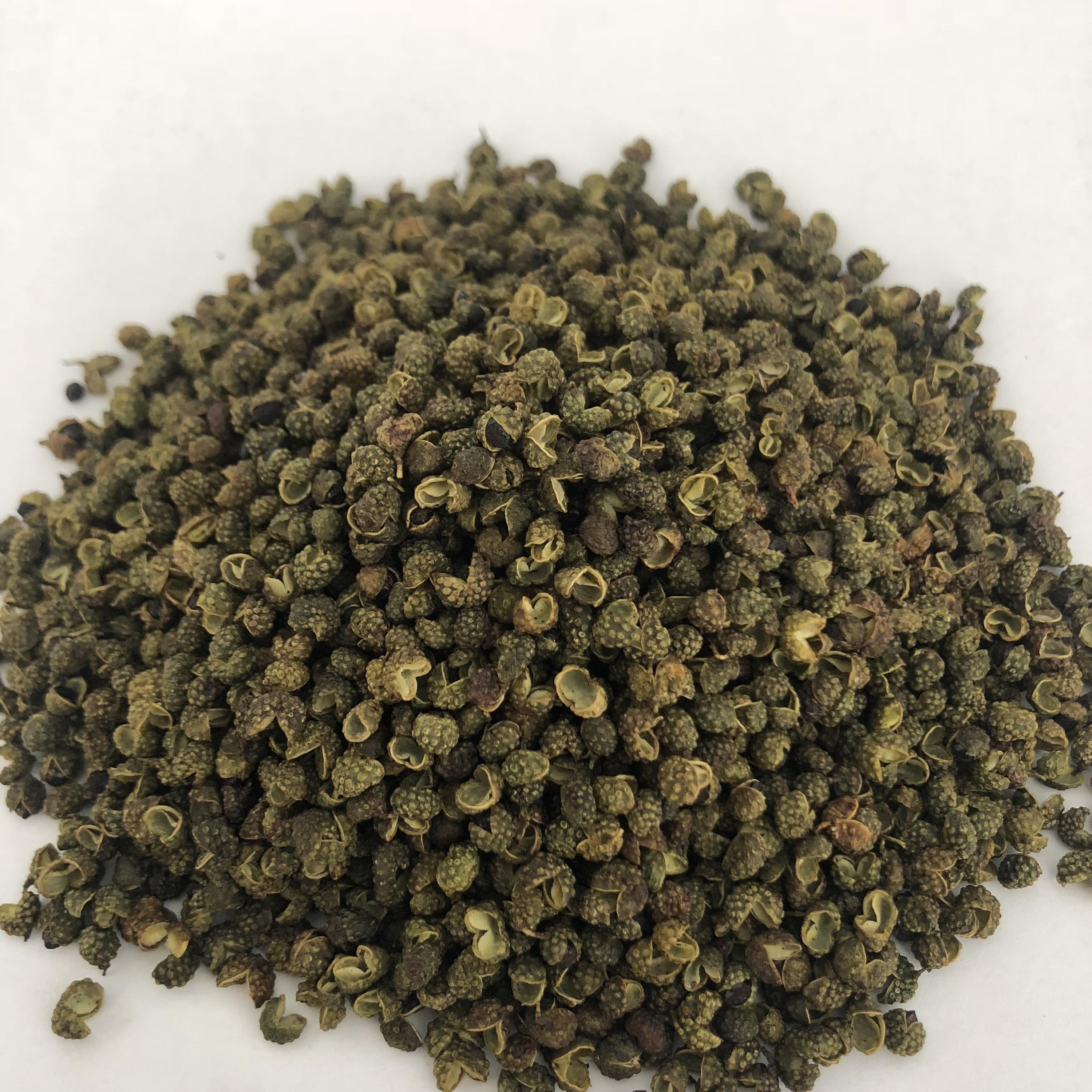 Wholesale Green Hemp Spices in Whole Form Sichuan Chongqing Dried Ad-Hoc Herb Pepper Spicy Hot Pot Seasoning Raw Chilli