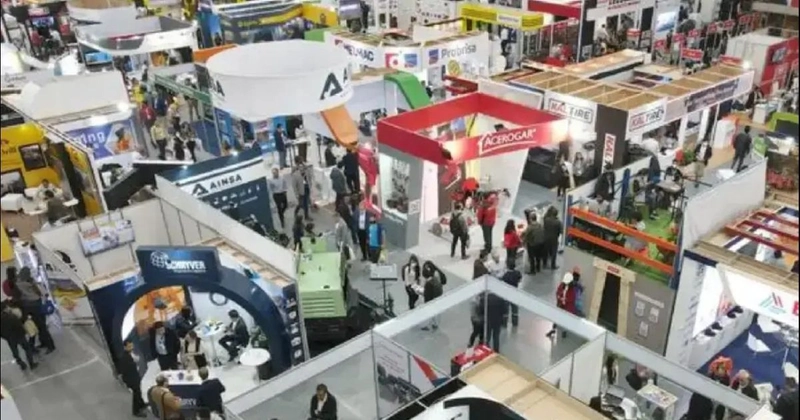 Discover Expo Minas: B2B Event Guide - 3