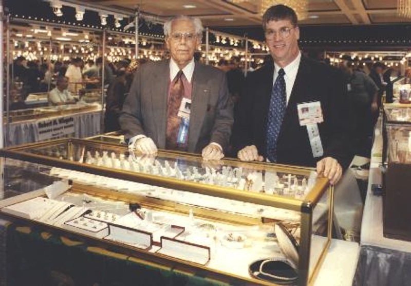 Why Attend International Watch & Jewelry Guild Show ? B2B Intro - 1