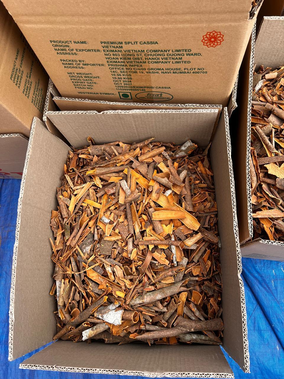 Broken cassia Fungus Presence No Fungus Skin Condition Clean, Dry Impurities Level Under 2% Moisture Content Max 13,5% Length 3,0cm Upper Max