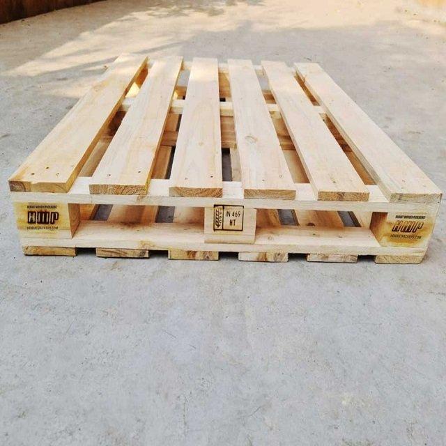 Affordable New Pine Wooden Pallet 1200 X 800 EPAL Euro Standard Double Faced 4 Way Entry Pallet For Safe Cargo Transport And Warehouse Handling Pine Wood Pallet |Export Wholesale Used Epal Wooden Pallets