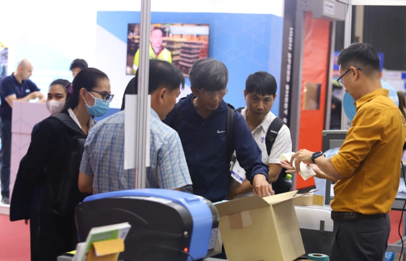 Why Attend LOGISTICS AUTOMATION EXPO? B2B Intro - 2