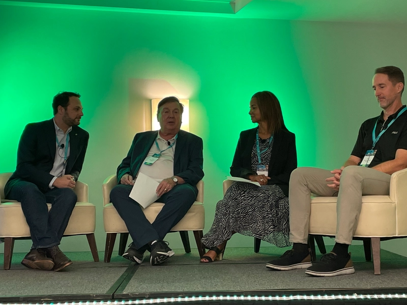 Discover VETFORUM USA: B2B Event Guide - 1