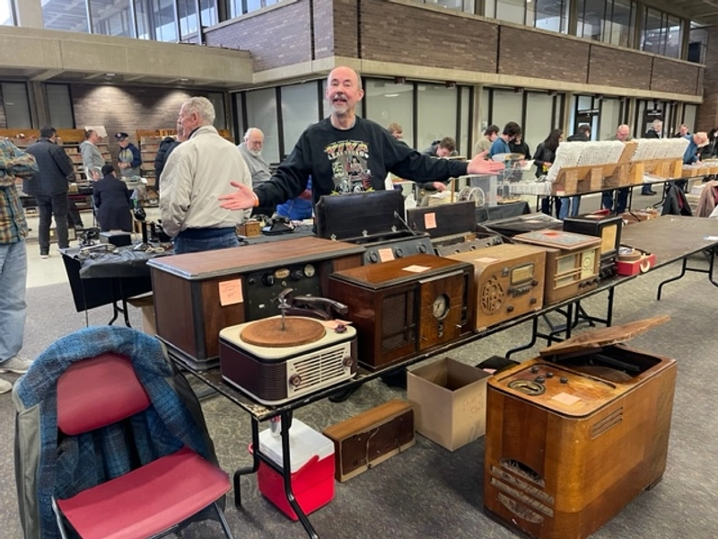 Unlock Vintage Electronics Expo: Must-Know B2B Event - 1