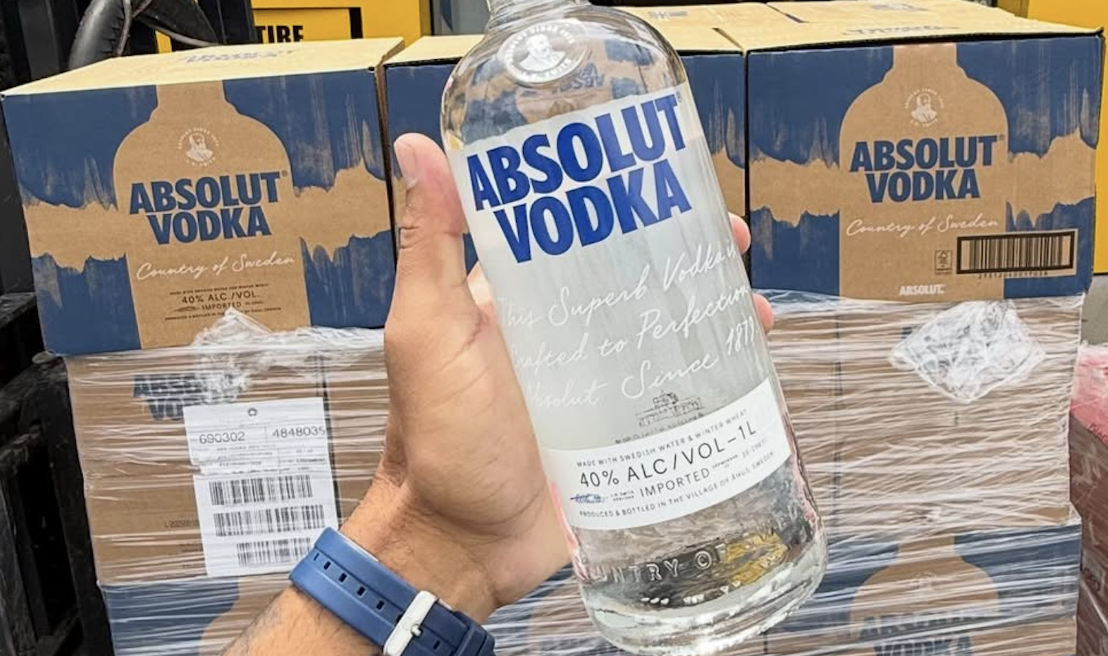 ORIGINAL Absolut Flavored Vodka 1 LITER GLASS BOTTLE Raspberry, Peach, Berry Açaí, Watermelon & Mango SALE