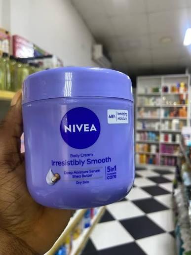 Nivea Crème / Body Milk