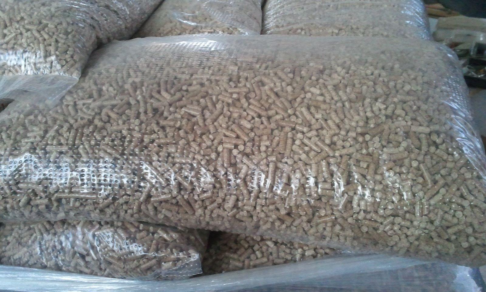 Robin Wood Pellets Image