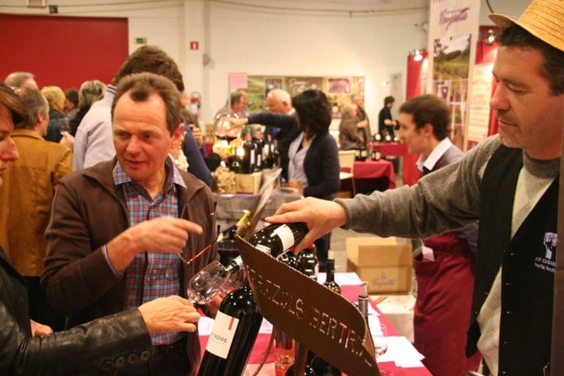 Why Attend FOIRE DU VIN? B2B Intro - 1