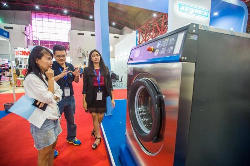 Expo Laundry Spotlight: B2B Essentials - 2