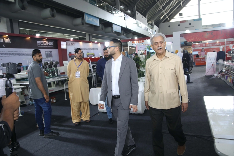 Clothing, Fabrics Textile Asia Spotlight: B2B Essentials - 1