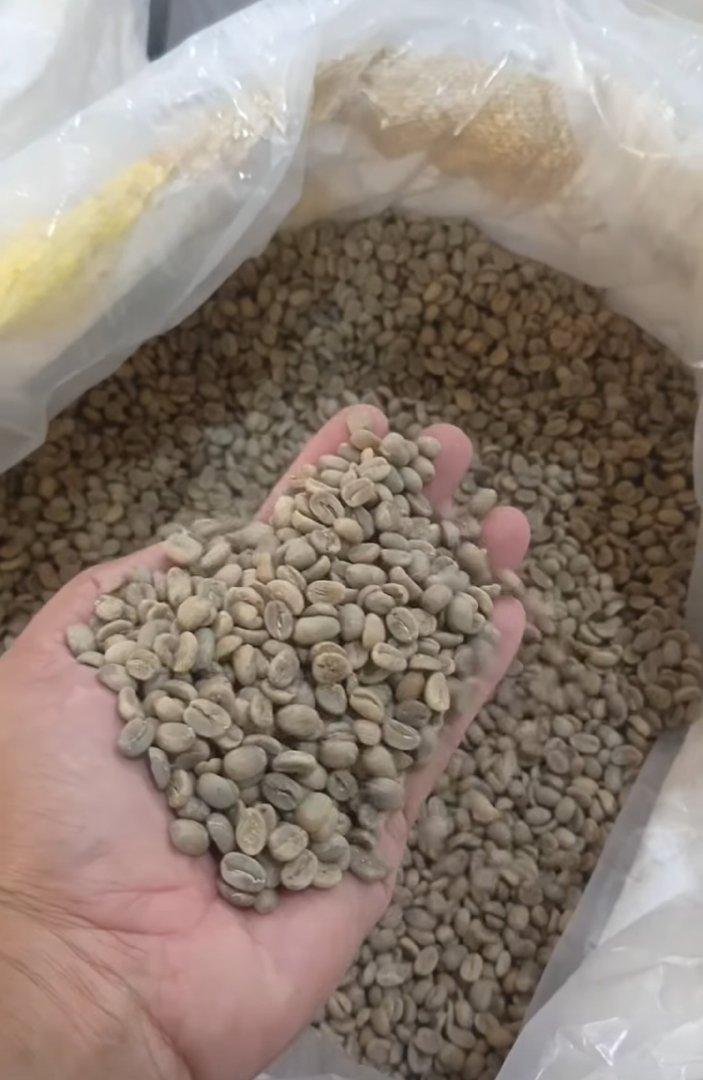 Javanese Robusta and Arabica Coffee