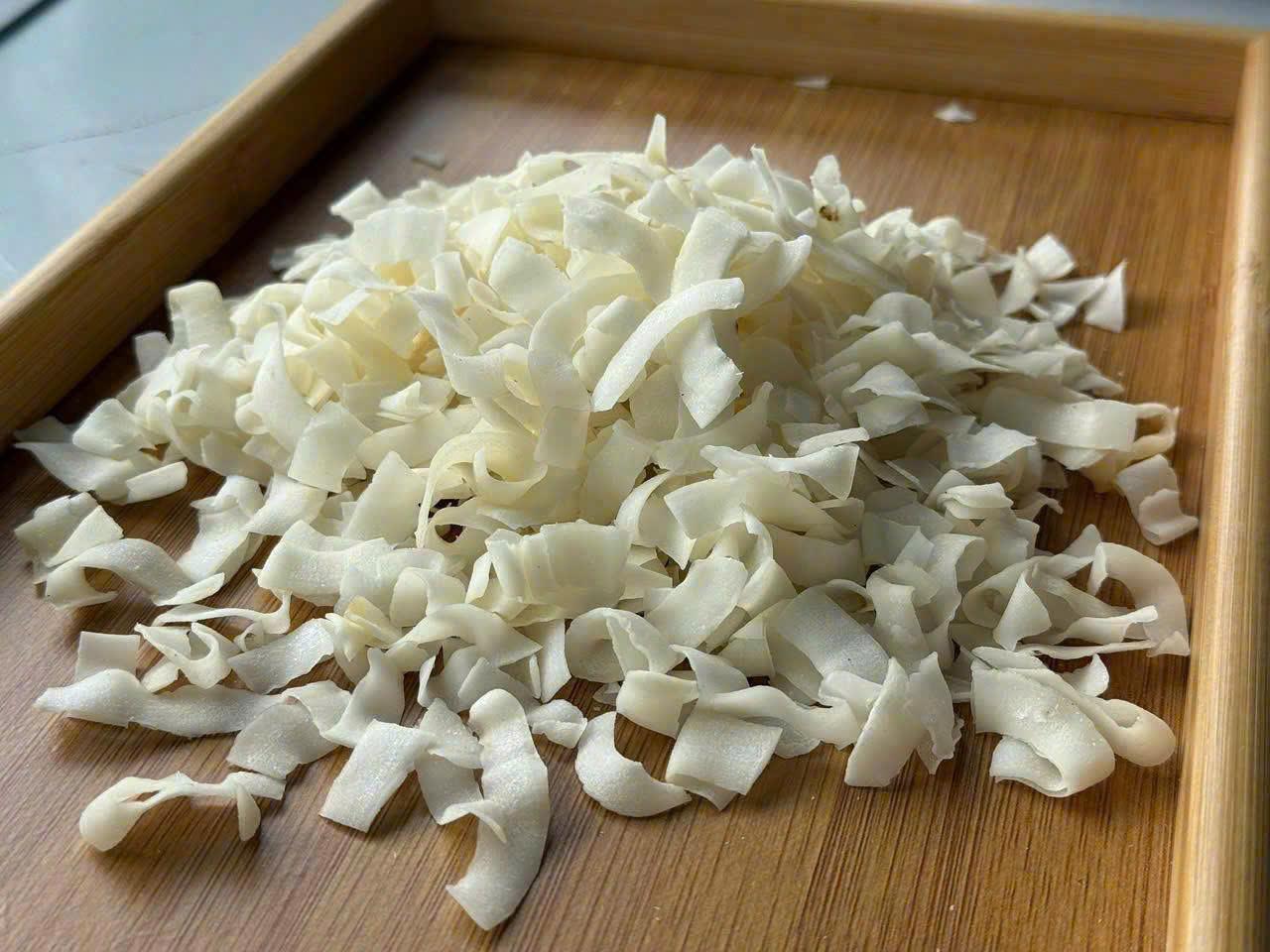 Desiccated Coconut Image 1