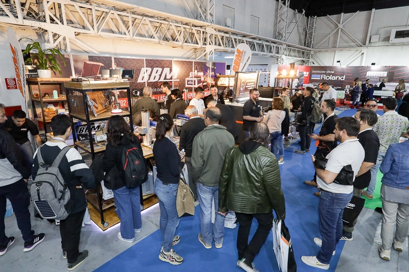 Why Expo Sign Matters for B2B - 1